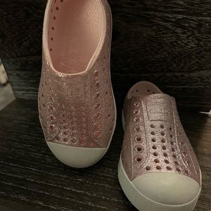 Native jefferson bling, milk pink bling, rose/pink gold sneakers
